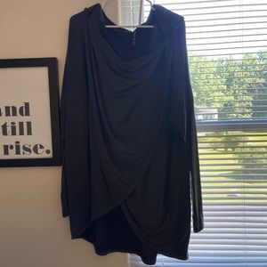 Athleta Purana Wrap Sweatshirt in Charcoal, XL